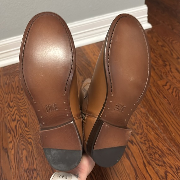 FRYE Marissa Medallion Cognac Tall Leather Zip Boots Women’s Size: 6 new in box - Picture 6 of 8